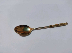 High Quality Golden Metal Food Safe <b>Small</b> Spoon for Kids Unisex Design Length 11 cm Made in India - Product Image 3