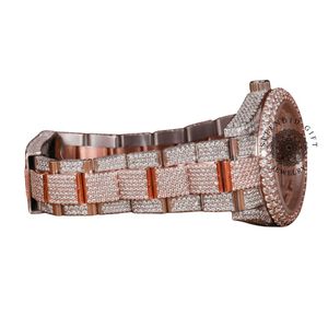 Splendide montre analogique à quartz ETA pour homme, en or rose, incrustée de diamants Moissanite, boîtier de 28 mm, verre saphir, cadeau de luxe - Product Image 4