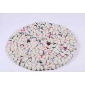 Ensemble de tapis en feutre tie-dye, design unique et coloré, 60 cm, feutre et laine pour la décoration intérieure - Product Image 1