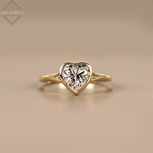 Anillo de Diamantes con Bisel en Forma de Corazón Romántico, Oro Amarillo, Joyería de Compromiso Solitario para Mujer, Regalo de Aniversario de Bodas - Product Image 1
