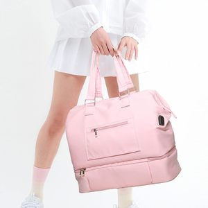 Sacs de sport roses pour femmes, sacs de voyage, fabrication de sacs à dos légers, sacs de sport duffel, usine de sacs à dos. - Product Image 1