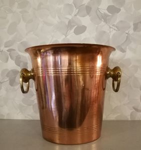 Decorative cooler bucket contemporary serve ware modern party accessory elegant kitchen accessory white and gold ice bucket - Product Image 3