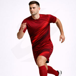 Uniforme de Fútbol Personalizado para Equipos, Camiseta de Fútbol de Malla de Poliéster, Sublimación por Transferencia de Calor, MOQ Bajo, Fábrica OEM - Product Image 5