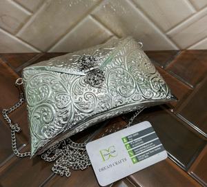 Bolsos de fiesta de Metal hechos a mano en relieve diseño Vintage elegante bolso de mano de diseñador para mujer con cadenas desmontables bolso de mano - Product Image 2