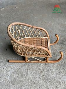 Images de l'atelier - Traîneau à rennes - Jouets pour enfants en rotin naturel, décorations de Noël, accessoires photo pour bébé - Product Image 3