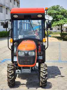 Mini tractor Kubota 4x4 con cabina con calefacción y aire acondicionado A211n B2441 B2741 - Product Image 4