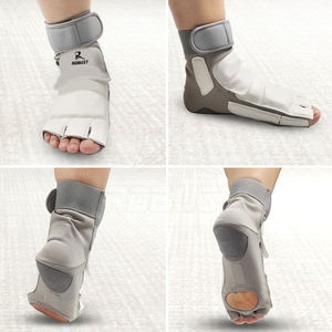 อุปกรณ์ป้องกันเท้าเทควันโด ทำจากหนัง น้ำหนักเบา สวมใส่สบาย กระชับพอดี - Product Image 6