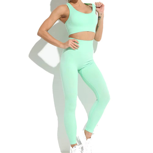 Conjunto de Yoga Verde Menta de 2 Piezas, Leggings de Cintura Alta, Top Corto, Ropa Deportiva Transpirable sin Costuras, Ropa Deportiva para Mujer - Product Image 3