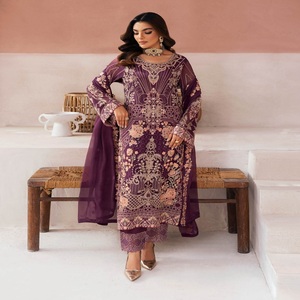 Vestidos Panjabi pakistaníes bordados de gasa para mujer en trajes de 3 piezas de gasa Diseñadores paquistaníes de Ramsha Trajes de novia - Product Image 6
