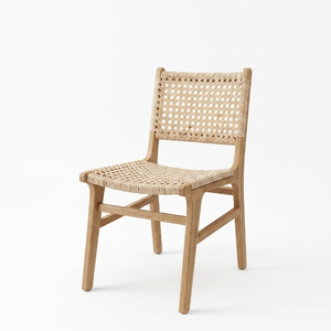 Experimente la Elegancia Moderna con la Silla de Comedor Sabang de Ratán, Fabricada con Ratán Bien Pulido y Madera de Teca Resistente, 50x60x88 cm - Product Image 2