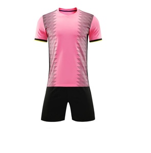 ชุดฟุตบอลสโมสร ชุดกีฬาฟุตบอลสั่งทำ ผู้ผลิตชุดกีฬาพิมพ์ลายแบบ Sublimation เสื้อและกางเกงขาสั้นทีม ชุดกีฬาระดับพรีเมียมสำหรับไซส์ M - Product Image 6