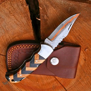 Couteau pliant artisanal, lame en acier damas cuivré, manche en bois, couteau de poche avec étui en cuir - Product Image 2