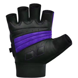 Guantes Deportivos Unisex de Alta Calidad Antideslizantes de Medio Dedo con Logotipo Personalizado para Levantamiento de Pesas y Deportes al Aire Libre - Product Image 3