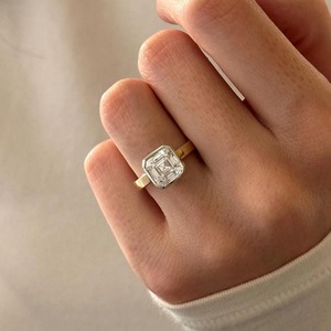 แหวนหมั้นเพชรทรงแอสเชอร์ 3 กะรัต เพาะเลี้ยงในห้องปฏิบัติการ ตัวเรือนทอง 14K ดีไซน์หรูหราเหนือกาลเวลา - Product Image 1