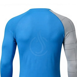 Chemise de protection respirante et légère pour le sport, conçue pour le confort, la flexibilité et les performances lors des séances d'entraînement intenses - Product Image 4