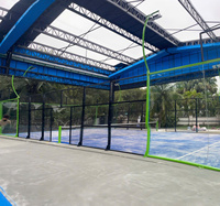 Terrain de padel extérieur résistant aux intempéries, structure en acier anticorrosion, verre trempé, vente en gros mondiale