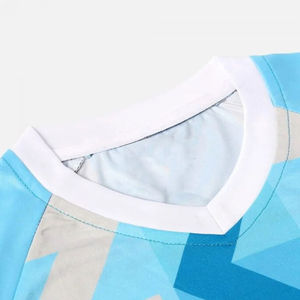 Uniformes de Fútbol de Poliéster al por Mayor para Hombre y Mujer, Secado Rápido, Transpirables, Ligeros, Personalizables, Ropa Deportiva Sublimada - Product Image 2