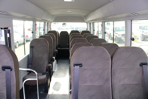 Toyota Coaster 2025 Blanc d'occasion en bon état - Product Image 3