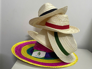 Chapeaux en paille tissés à la main écologiques personnalisés en gros – Sombreros et fedoras à rubans d'artisanat vietnamien - Product Image 1