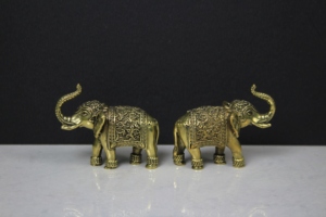 Handcrafted Brass <b>Elephant</b> Figurine (Single) Antique Finish Decorative <b>Elephant</b> Statue Home Office Decor - Product Image 4