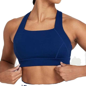 Ensemble de sport décontracté 2 pièces bleu pour femme en Spandex/Coton tricoté, respirant, séchage rapide, écologique, avec haut dos nu et short au genou, couleur unie - Product Image 4