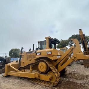 Bulldozer sur chenilles hydraulique d'occasion CATT D9R, moteur Cummins, puissance 242 kW, capacité de bulldozing 16,6 m, engin de construction. - Product Image 6