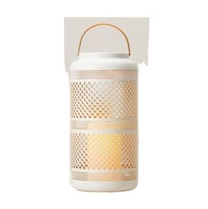 Portavelas de metal de hierro perforado blanco y dorado al por mayor con asa, elegante centro de mesa para decoración del hogar, precio económico - Product Image 1