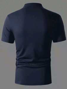 Chemise décontractée d'été à manches courtes en jersey de polyester de haute qualité, anti-boulochage, coupe régulière, service OEM personnalisé - Product Image 2