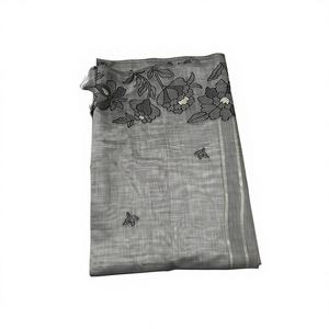 Sari Tradicional de Viscosa Kanak Leaf Blossom para Fiestas de Verano e Invierno, Absorbente de Humedad y Sin Arrugas - Product Image 4