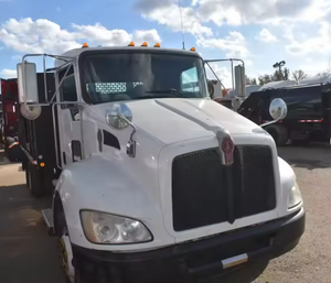 รถบรรทุกพื้นเรียบ Kenworth H T170 ปี 2014 ขนาด 16 ฟุต ขับเคลื่อนด้วยระบบพาวเวอร์ฟูล 260 แรงม้า เกียร์อัตโนมัติ ประตูยกข้างซ้าย จัดส่งรวดเร็ว - Product Image 2