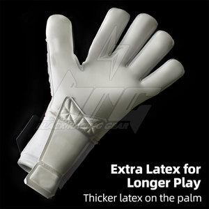 New Design Professional Goalkeeper Gloves Low Price Goalkeeper Gloves Wholesale Goalkeeper Gloves - Product Image 4