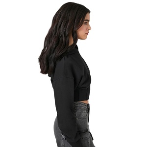 Sudadera con capucha lisa de diseño crop para mujer, ajuste ceñido, moda urbana, peso pesado 280 g/m², venta al por mayor 2026 - Product Image 3