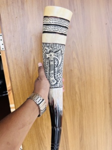 Nuevo Estilo de Taza de Cuerno Natural Indio Vikingo con Soporte, Ecológica y Pulida, para Decoración del Hogar y Regalo Empresarial - Product Image 3