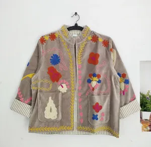 เสื้อแจ็คเก็ตกำมะหยี่สีเทาโดฟปักลายดอกไม้สไตล์วินเทจสำหรับผู้หญิง แฟชั่นโบโฮ - Product Image 3