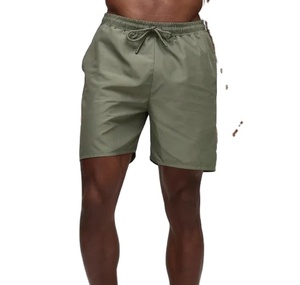 Nuevos pantalones cortos de color sólido para hombre, pantalones cortos deportivos informales al por mayor OEM, pantalones cortos de gran calidad con tamaño de logotipo personalizado y color ligero - Product Image 1