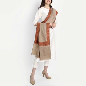 Chal Largo de Lana para Mujer de Alta Calidad, Color Personalizado, Diseño Moderno, Precio Bajo, Venta al Por Mayor, Nueva Temporada de Invierno - Product Image 2