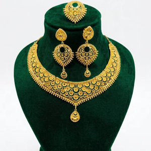 Juego de Joyería de Cobre y Latón de 4 Piezas Hecho a Mano de Alta Calidad para Mujer, Chapado en Oro de 24K, Ligero, para Compromiso o Aniversario - Product Image 1