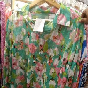 Nouvelle Blouse en Satin Vert Vif à Rayures Métalliques et Étoiles, Chemise d'Été Vintage à Manches Longues, Haut de Fête Brodé, Col Classique, Chemise pour Fille - Product Image 1