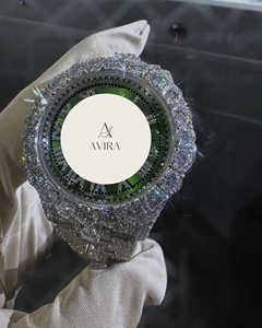 Montre de luxe analogique de style antique avec chiffres romains, diamants Moissanite VVS, mouvement automatique japonais ETA, acier inoxydable, verre saphir, édition limitée - Product Image 2