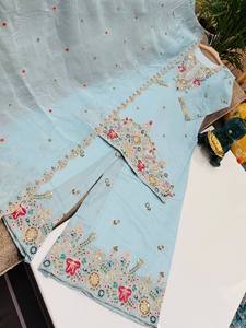 Salwar Kameez en soie bleu clair brodé pour femmes, tenue de mariage traditionnelle, coupe ample, longueur au sol, vêtements indiens pakistanais - Product Image 4