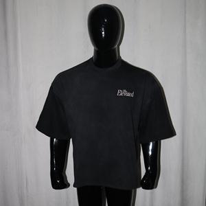 เสื้อยืดสีดำเนื้อหนัก 300 GSM สไตล์สตรีทแวร์ ผ้าฝ้าย 100% สกรีนลาย ไซส์อเมริกัน พิมพ์ลายทั่วตัว URBAN PRODUCTIONS - Product Image 1