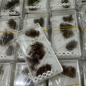 ขนตาปลอมแบบแฮนด์เมด วอลลุ่มธรรมชาติ ยาว หนา  วัสดุสังเคราะห์ สีดำด้าน  แบบ CC/DD/M/L Curl  รับทำโลโก้ตามสั่ง - Product Image 4