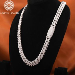 สร้อยคอผู้ชาย Charm_Jewells เงินแท้ 925 ชุบทอง 14K แบบโซ่เชื่อม ประดับเพชรทรงกลม รูปทรงเรขาคณิต สไตล์ฮิปฮอป รับรองโดย IGI - Product Image 6