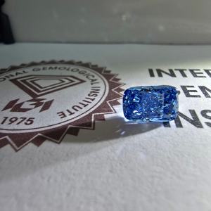 Diamante de laboratorio cultivado de 2 quilates, corte brillante modificado, color azul intenso, calidad VS2, certificado IGI, piedra suelta para joyería personalizada. - Product Image 3