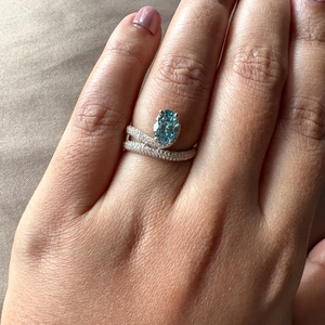 Bague de fiançailles ovale en diamant bleu cultivé en laboratoire 2,42 carats avec pavé de diamants bleus, bague de mariage, cadeau pour elle - Product Image 4