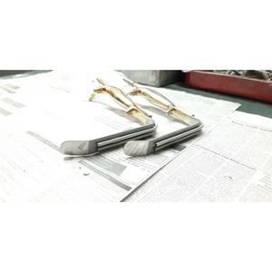 Retractor de Seno Estilo Tebbetts de Acero Inoxidable 80mm x 16mm con Tubo de Succión de Fibra Óptica y Fuente de Alimentación Manual por Dentavex - Product Image 2