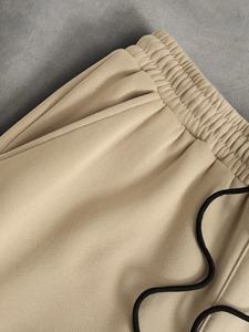 Ensemble de survêtement décontracté deux pièces pour homme, beige crème, avec veste à col zippée intégrale épaisse et pantalon de survêtement large à cordon de serrage - Product Image 6