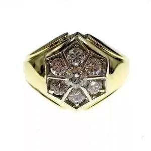 แหวนมอสซาไนต์แบบยูนิเซ็กซ์ วินเทจ ชุบทองคำเหลือง เงินแท้ 925 รูปทรงตัววี ประดับเพชรแบบคลัสเตอร์ วงกว้าง สำหรับวันครบรอบ - Product Image 2