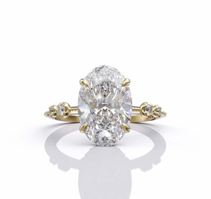 Bague de Fiançailles Ovale en Moissanite Plaqué Or 18K avec Halo, Alliance de Mariage, Bijou de Promesse avec Accents Pavé, Anniversaire - Product Image 6