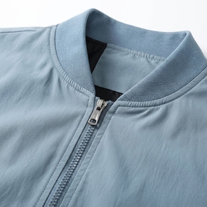 Chaqueta bomber azul claro para hombre, con cuello alto, cierre de cremallera, informal, lisa, para primavera - Product Image 6